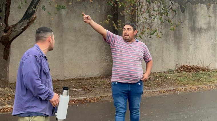 FOTO: Airada discusión entre vecinos por el ataque mortal de perros dogo.