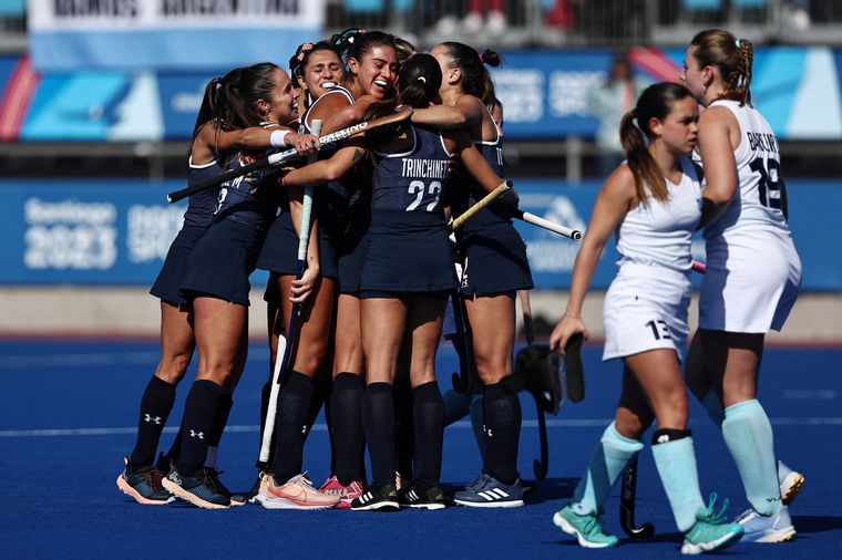 FOTO: Las Leonas golearon a Uruguay en el debut en los Juegos Panamericanos.