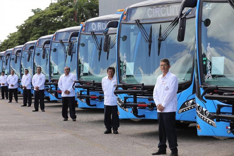 FOTO: Mercedes-Benz Camiones y Buses fabricó y exportó chasis de buses a México