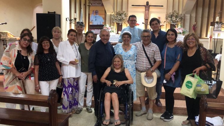 FOTO: La Promoción 1973 de la Escuela Normal de Salta celebró sus Bodas de Oro