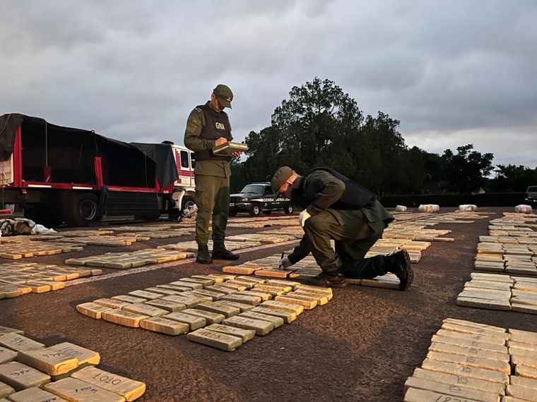 FOTO: Secuestraron más de 2.800 kilos de marihuana en Misiones.