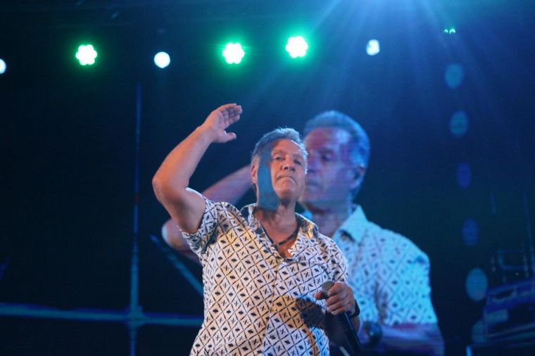 FOTO: Fernando Bladys, en la segunda noche de la Fiesta de las Colectividades