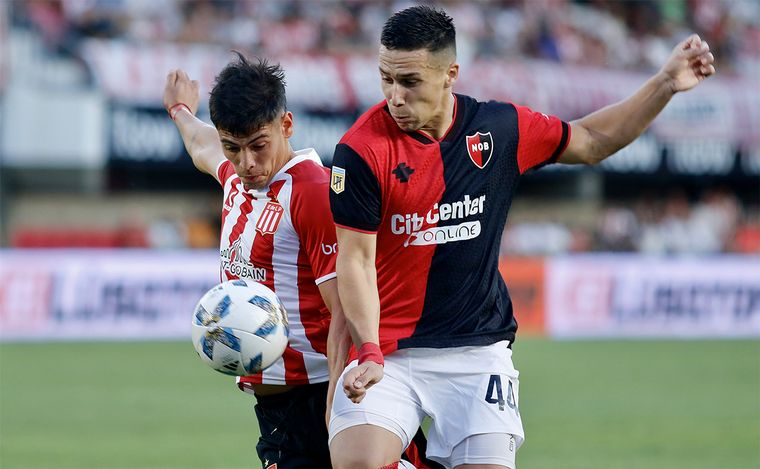 FOTO: Newell's vs. Estudiantes. Copa de la Liga 2024. 