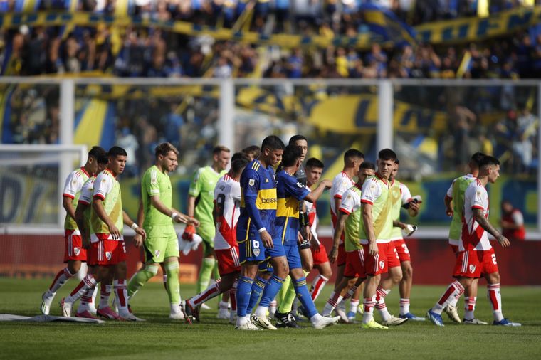 FOTO: Imágenes del último superclásico, jugado en el Kempes. 