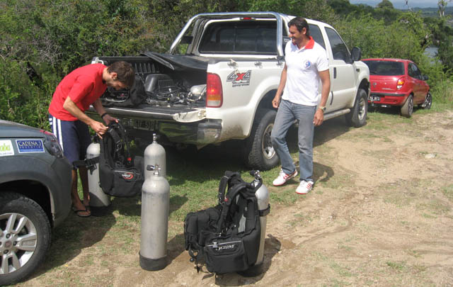 FOTO: El movilero de Cadena 3 sigue haciendo de las suyas en las sierras. 