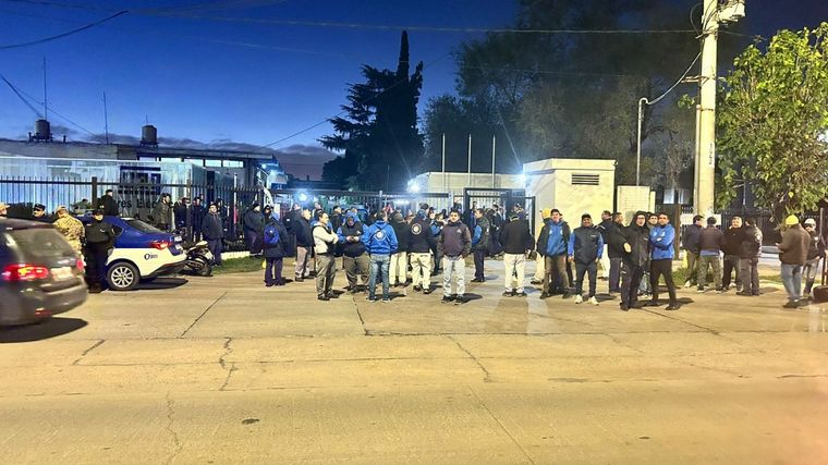 FOTO: Protesta en Weg fabricante de motores eléctricos