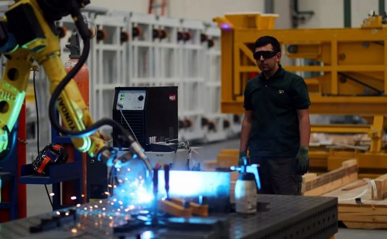 FOTO: La economía santafesina siente el impacto de la recesión, con excepciones.