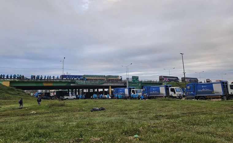 FOTO: Caos en Rosario por un piquete gremial.