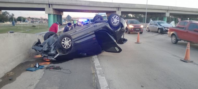 FOTO: Accidente de tránsito en la previa de Belgrano causó demoras en Circunvalación