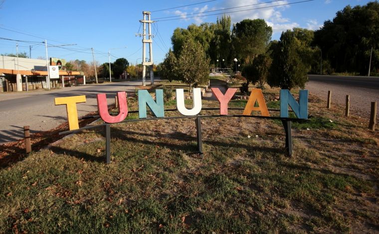 FOTO: Mendoza: Continúa la intensa búsqueda en Tunuyán de una abuela de 87 años