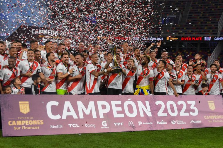 FOTO: River, el último campeón de la Liga Profesional en 2023.