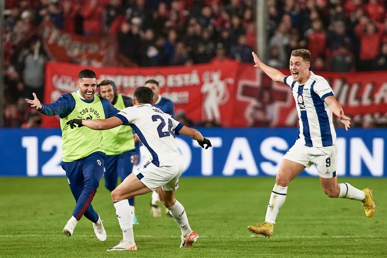 FOTO: Ramón Sosa anotó un golazo. (Foto:Prensa Talleres)