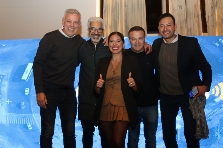 FOTO: Titi Ciabattoni, Fernando Genesir, Geo Monteagudo, Mauricio Coccolo y Raúl Monti.