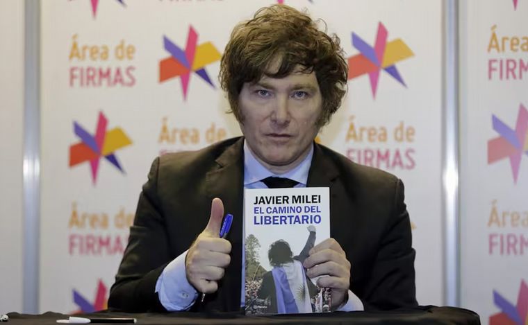 FOTO: Milei presenta su libro en España (Alejandro Guyot/La Nación).