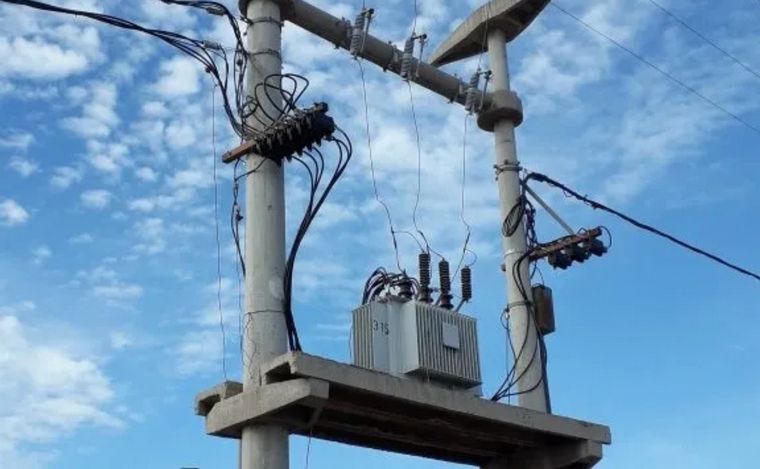 FOTO: Denuncian robos y daños de 150 transformadores eléctricos en Mendoza.
