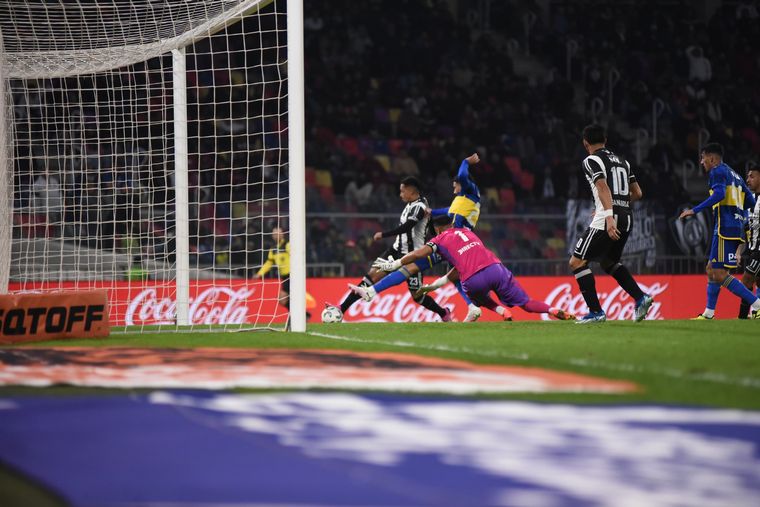 FOTO: El gol del juvenil Atencio ante Boca. (Foto: Prensa Central Córdoba).