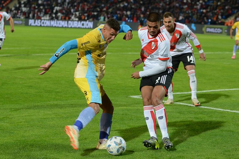 FOTO: River vs Temperley en Mendoza por Copa Argentina