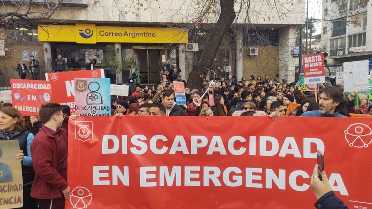 FOTO: Discapacidad en Emergencia: marcha en Córdoba (Fotos: Fernando Barrionuevo)