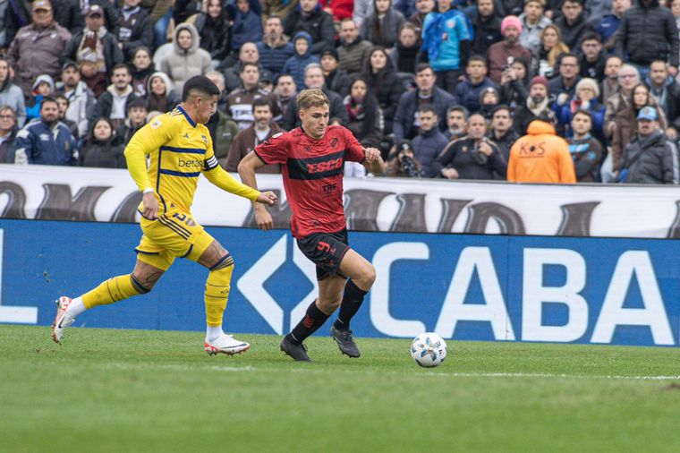 FOTO: Mateo Pellegrino fue la gran figura ante Boca. (Foto: Prensa Platense)