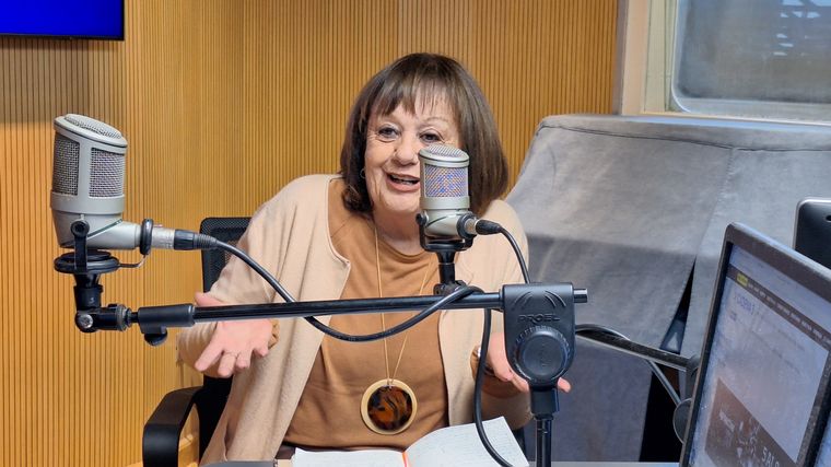 FOTO: Liliana González, en Viva la Radio.