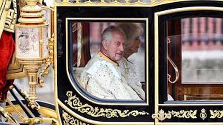 FOTO: La razón de porqué Carlos III festeja dos veces su Cumpleaños