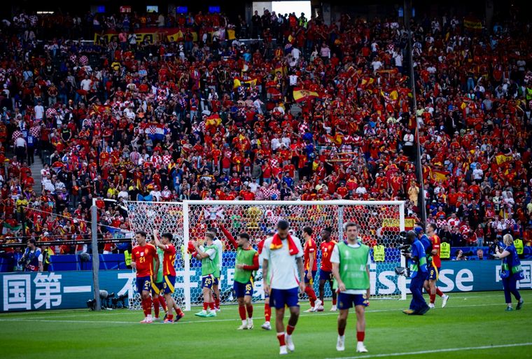 FOTO: España venció a Croacia por 3 a 0. (Foto: @SEFutbol)