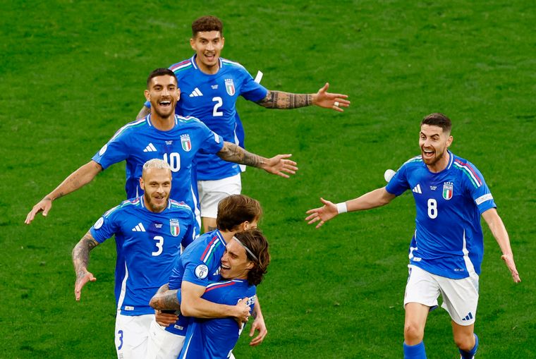 FOTO: Italia venció a Albania en el arranque de la Euro. 