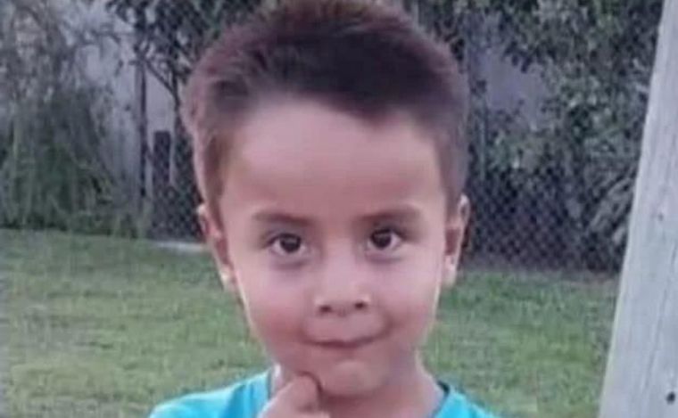 FOTO: Loan tiene 5 años y está desaparecido desde el jueves en Corrientes.