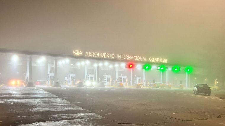 FOTO: Neblina en el Aeropuerto Córdoba
