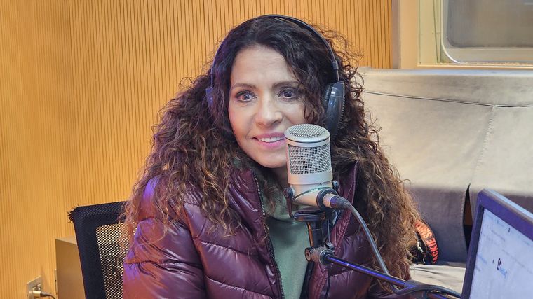 FOTO: Patricia Sosa en Viva la Radio. 