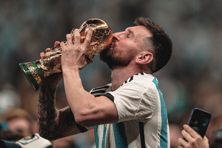 FOTO: Lionel Messi y la foto más esperada en su carrera.