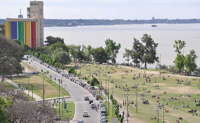 FOTO: El fin de semana largo experimentó movimiento turístico en Rosario.