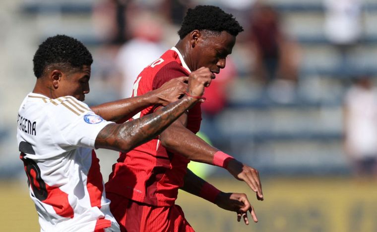 FOTO: Perú y Canadá se enfrentan en la Copa América. (Foto:@CopaAmerica)