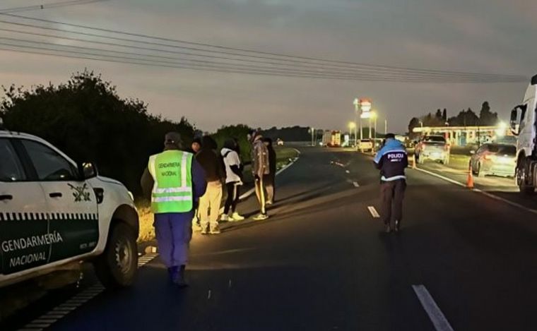 FOTO: Tragedia en la autopista Rosario-Santa Fe (gentileza: Diario El Norte).