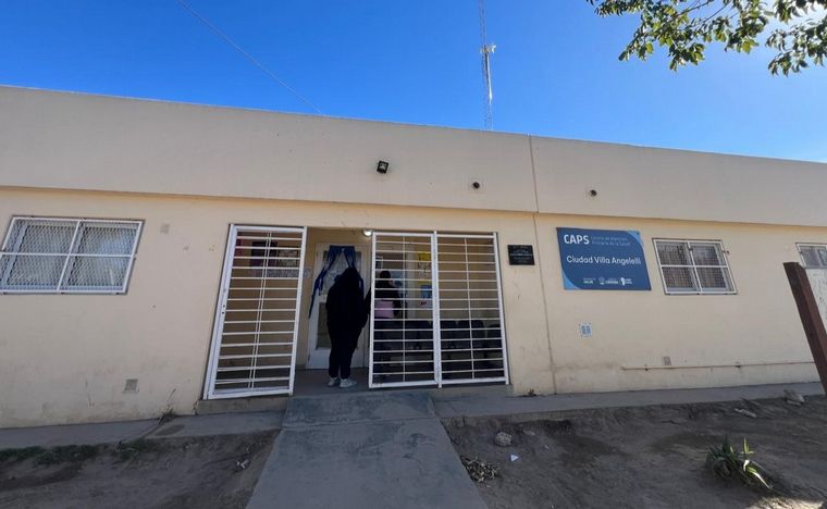 FOTO: Dispensario donde afirman haber visto a Loan. (Foto: Daniel Cáceres/Cadena 3)