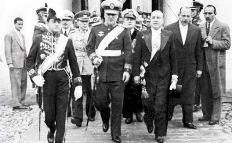 FOTO: Casa de Tucumán, 1947. Perón declaraba la independencia económica argentina.