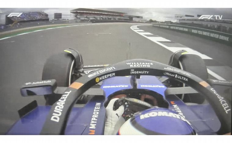 FOTO: Histórico, Colapinto probando el Williams en el GP de Gran Bretaña en Sivlerstone