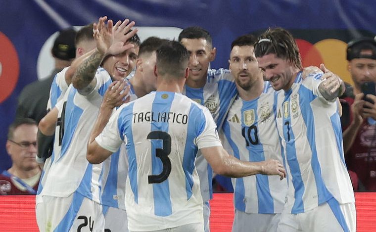 FOTO: La selección juega una nueva final. (Foto:@Argentina)