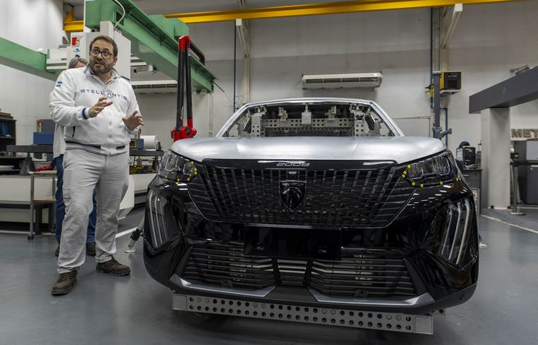 FOTO: Stellantis Argentina inició la producción del Nuevo PEUGEOT 2008 en El Palomar