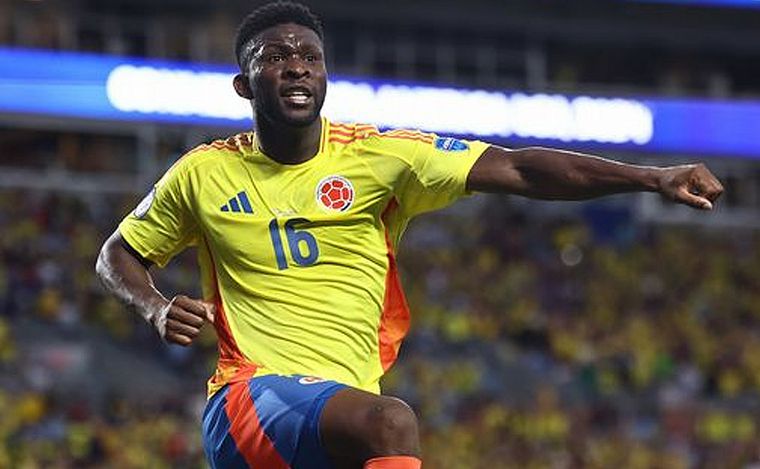 FOTO: Lerma adelantó a Colombia en el marcador. (Foto: ESPN)