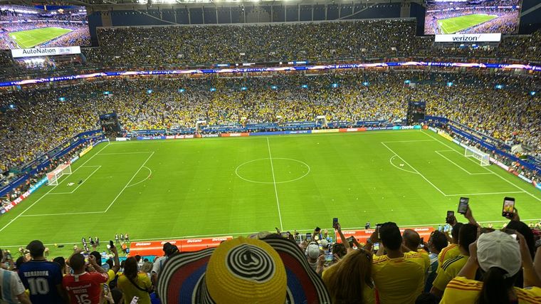 FOTO: El Hard Rock Stadium repleto en la final de la Copa América