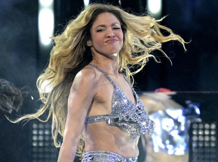 FOTO: El show de Shakira en el entretiempo de la final de la Copa América