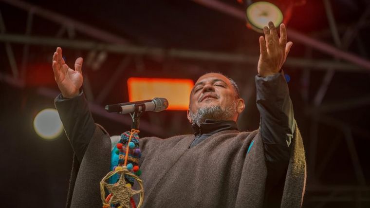 FOTO: El Indio Lucio Rojas, cerró el festival del Trichaco