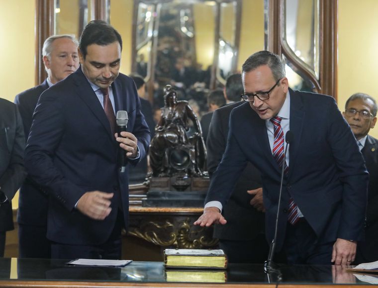 FOTO: El flamante ministro de Seguridad de Corrientes, Alfredo Vallejos. (@gustavovaldesok)