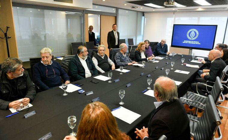 FOTO: La CGT se reúne con el Gobierno en el Ministerio de Capital Humano. (Foto: NA)