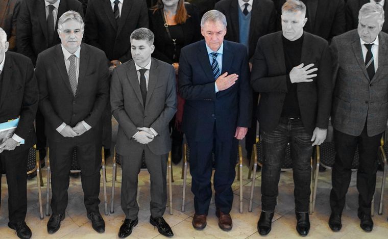 FOTO: Schiaretti, Fantino y Llaryora en el acto de conmemoración del atentado a la AMIA.