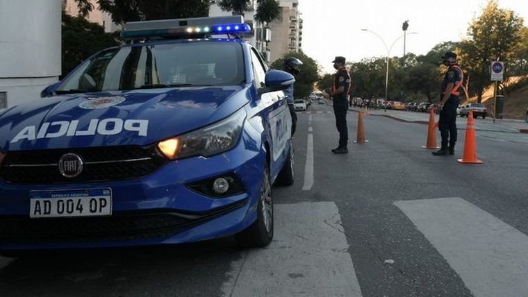 FOTO: Un exmilitar abatió a un presunto ladrón durante un asalto en la calle