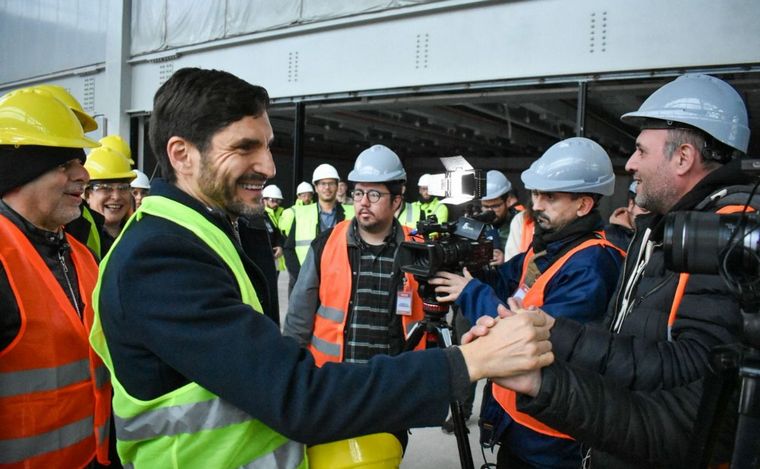 FOTO: Las declaraciones se dieron en el marco de una recorrida por las obras del aeropuerto