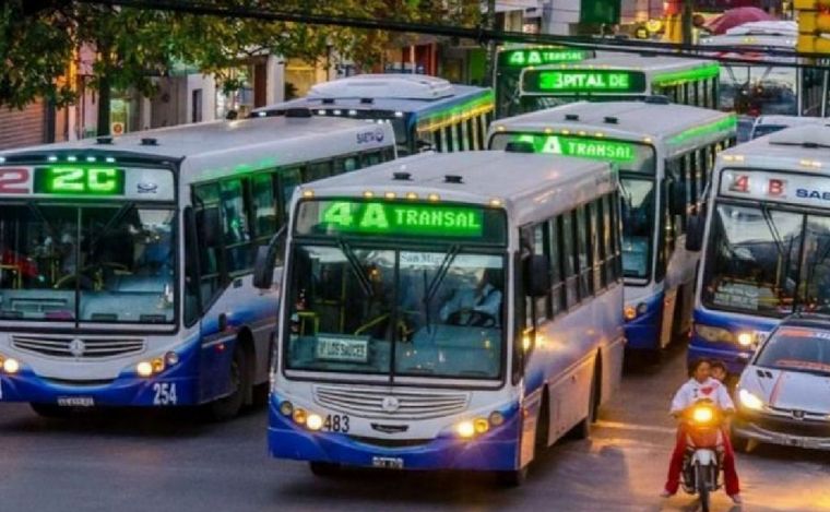 FOTO: UTA Salta amenazó con un paro de transporte para el lunes. (Foto: Gobierno de Salta)