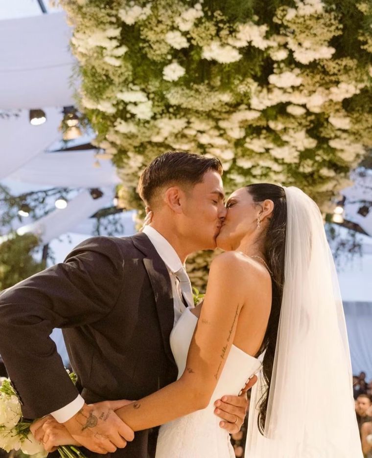 FOTO: Casamiento de Dybala y Oriana Sabattini. 